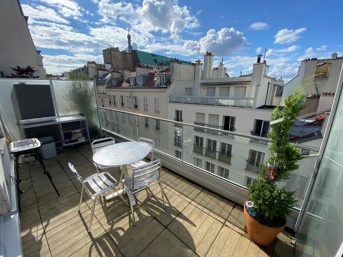 Tour Eiffel Studio Lumineux Avec Terrasse. 아파트